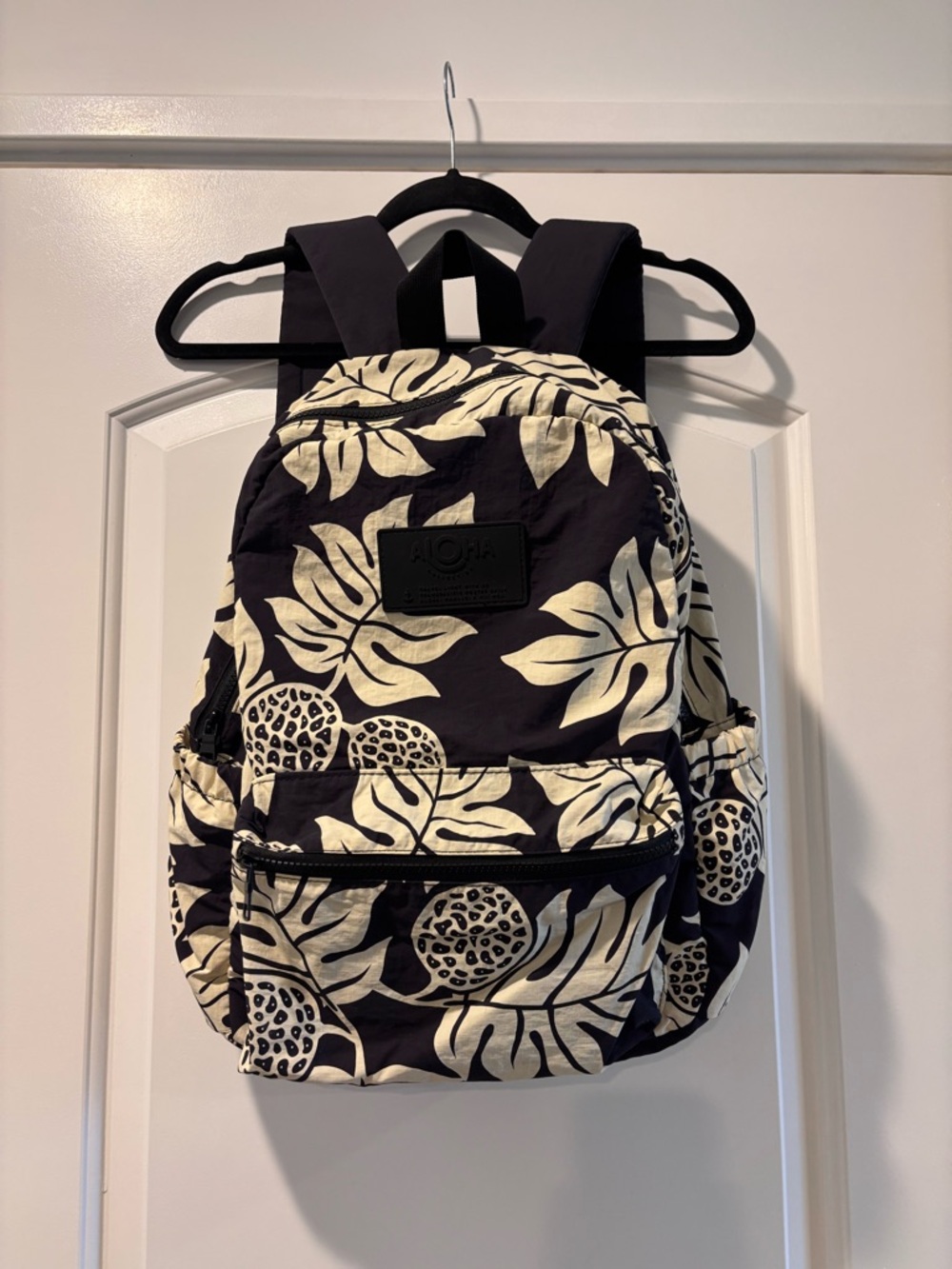 ALOHA Collection Black and Cream Tropical Print Backpack